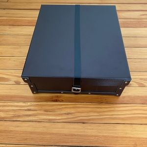 Alaia leather shoe box